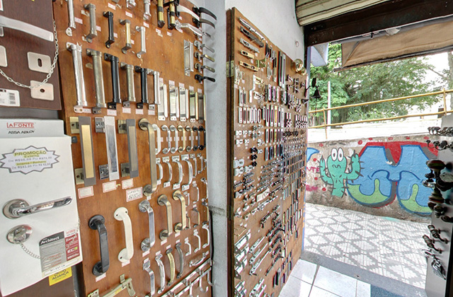Aberturas de fechaduras e travas em Pindamonhangaba
